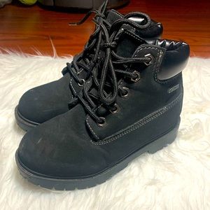 Boys Trailguide Boots Size 11